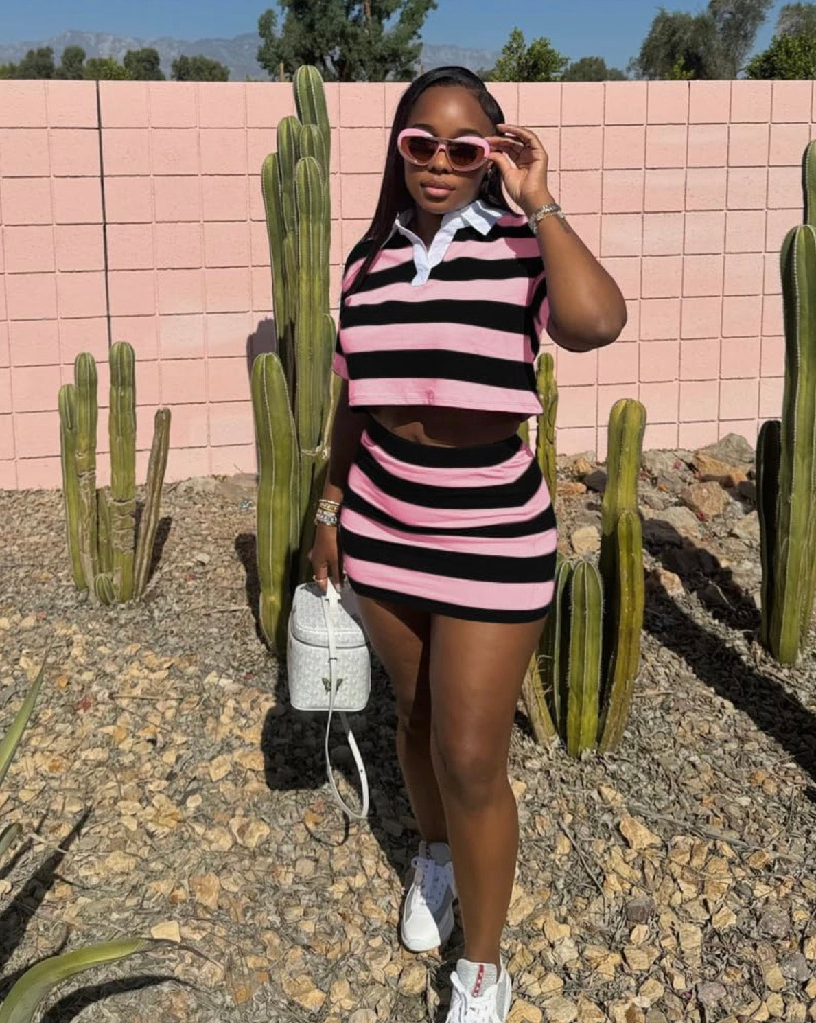 Schoolgirl 📕